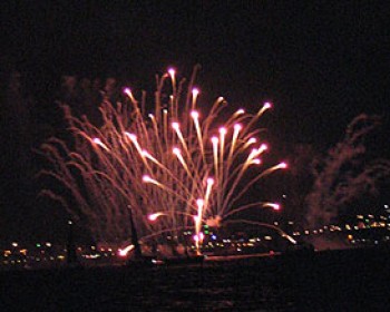 176549-fireworksinisrael.jpg יום העצמאות ברמת גן