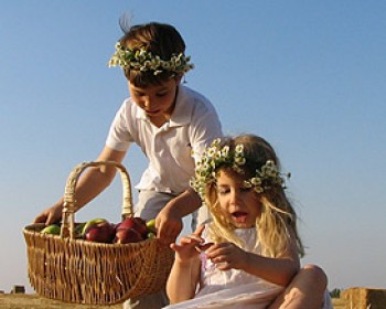 210624-shavuot-2007.jpg שבועות בעמק יזרעאל