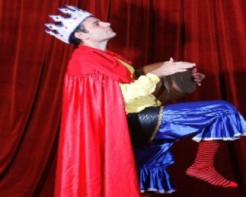 2567-King-Solomon.JPG פעילות סוכות לילדים בבית התפוצות - אירועי סוכות 2012