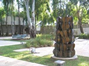 דן ושלג עוברים דירה