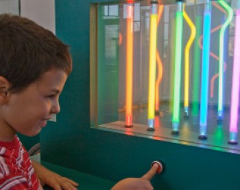 פעילויות מדע לילדים במדעטק חיפה