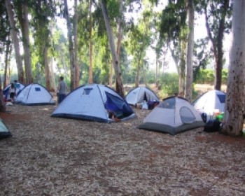 357541-camping.JPG קמפינג בגן הלאומי ירקון