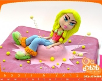 357710-cakes.JPG סדנאות מתוקות בטלטלים בנשר