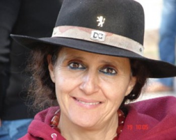 358229-JERUSALEM-BUS.jpg טיול לילדים בירושלים - האוטובוס העברי המזמר