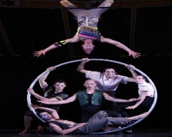 360087-Great-Circus-Cabaret.JPG קברט הקרקס הגדול