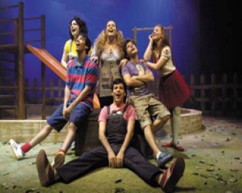 361544-הכבש-ה-16-צלם-יוסי-צבקר.jpg חנוכה 2012 בהיכל אמנויות הבמה הרצליה