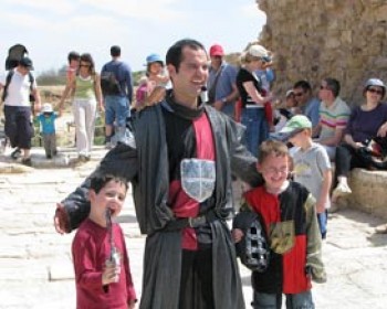 361808-purim2013-trips.jpg פעילויות וטיולים לילדים בפורים בשמורות הטבע והגנים הלאומים