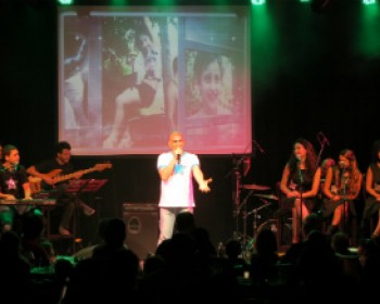 363452-YUVAL-HAMEVULBAL-NEW.jpg יובל המבולבל - תן חיוך