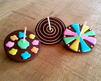 363885-thanksgivinhanuka.jpg סדנת סביבוני שוקולד מדעיים לחנוכה