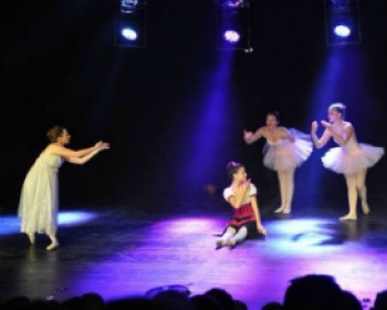 364551-SLEEPING-FLAMENKO.jpg היפהפייה הנרדמת - מופע פלמנקו לילדים