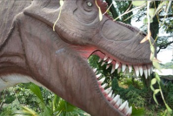 365178-dinozaur2014.jpg הדינוזאורים באים - תערוכת הדינוזאורים בעזריאלי