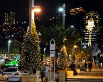 366181-HAIFA-HANUKA.jpg החג של החגים בחיפה