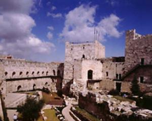 47282-davidtower.jpg אבירים ונסיכות במגדל דוד