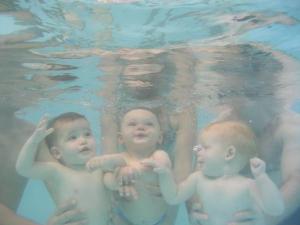 79182-19341-uri.jpg דיאדה על המים