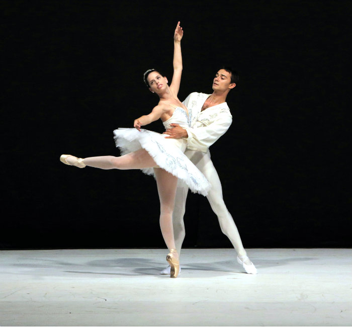 בלט נס ציונה. צילום: אורן מנצורה