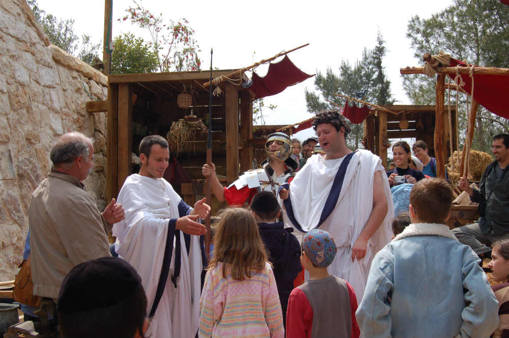 שבועות לכל המשפחה. צילום: מוזיאון פעיל עין יעל 