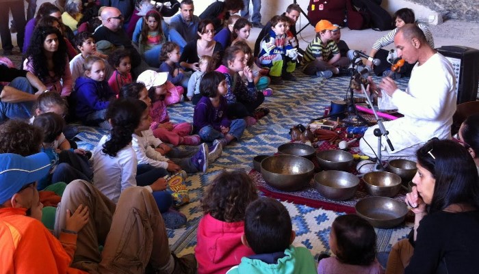 קול פעמונים במערות בית גוברים. צילום: שיר סופר