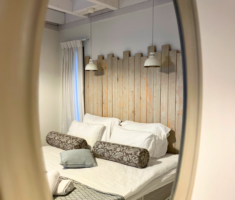 עין זיוון הזמנות, כפר הנופש עין זיון