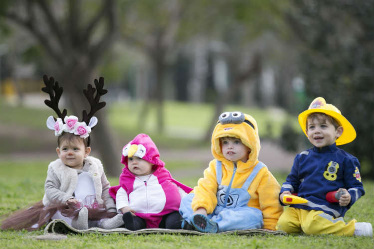 צילום ילדים עם תחפושות פורים 2019