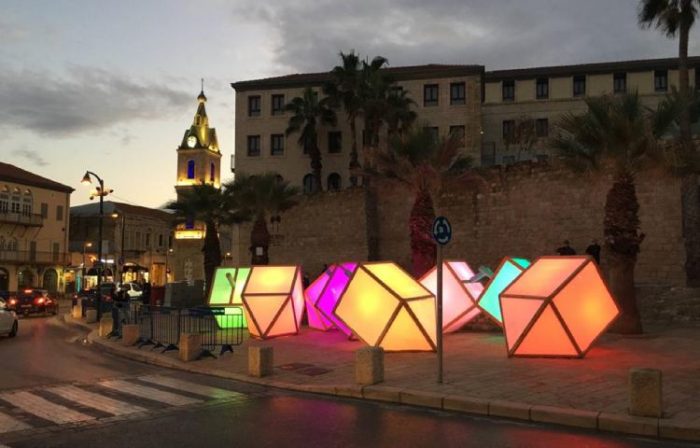 חנוכה 2023 בתל אביב, חנוכיה ומיצגי אור בכיכר השעון