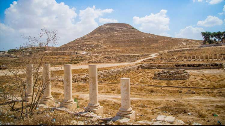 הרודיון-מסלולי-טיול-בפורים