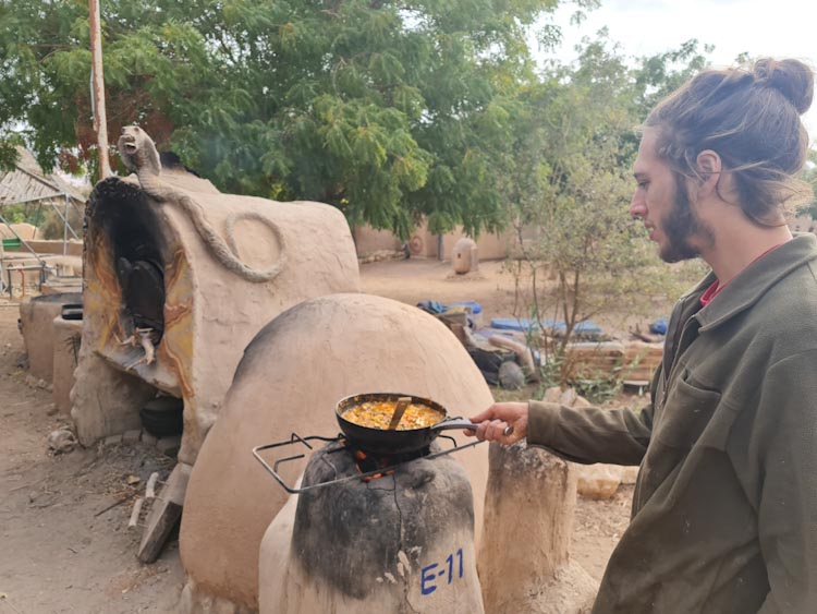 שבועות קיבוץ לוטן