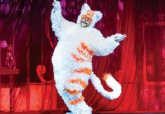 כראמל ההצגה על החתול