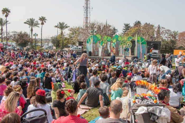 פורים 2025 ברעננה