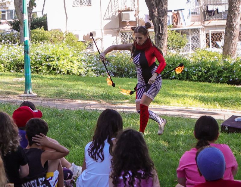 מופע אש ליום הלדת