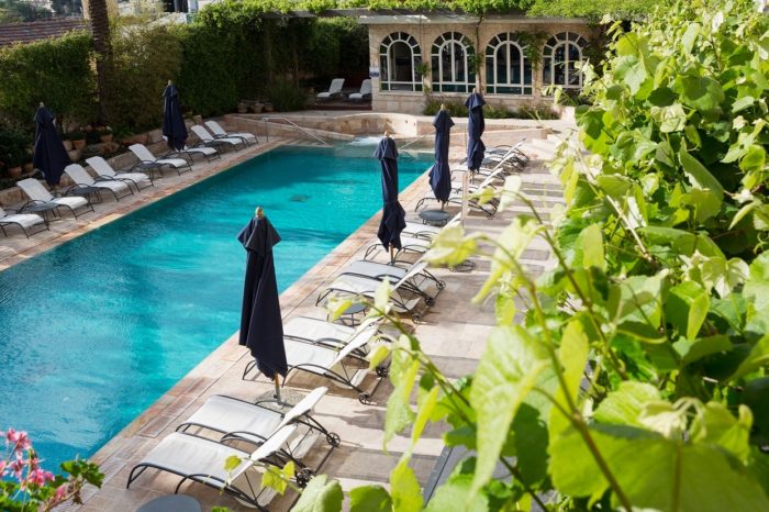 מלון אמריקן קולוני - הבריכה