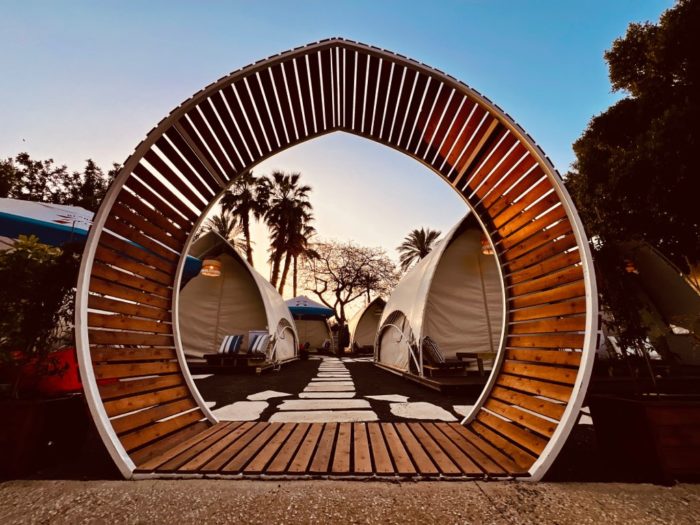 סאנרייז קמפ בחוף חוקוק צפון