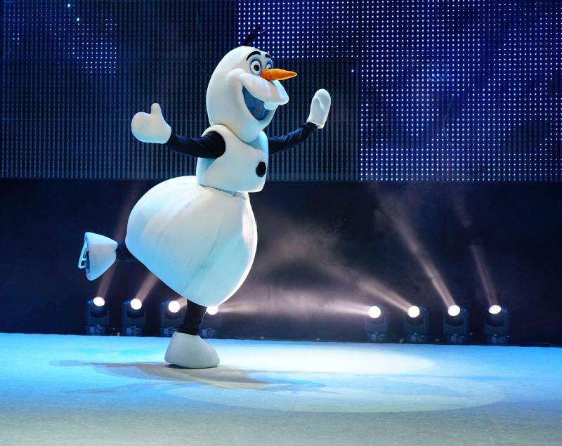 MUSICAL ON ICE