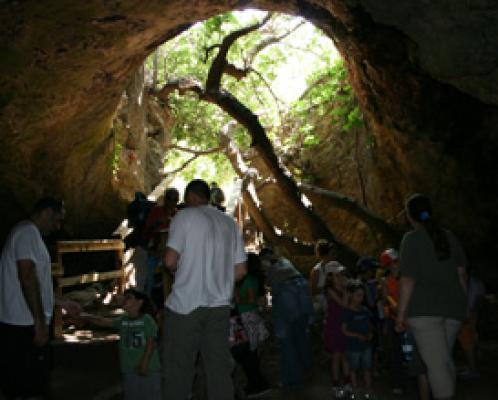 מערת התאומים - נחל מערה, טיולי פסח 2010