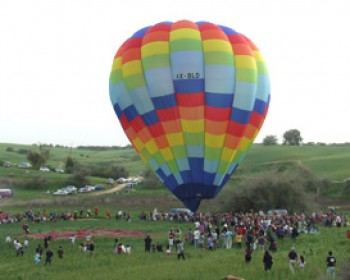 פסטיבל הכדורים הפורחים בפארק הבשור - אירועי סוכות 2012