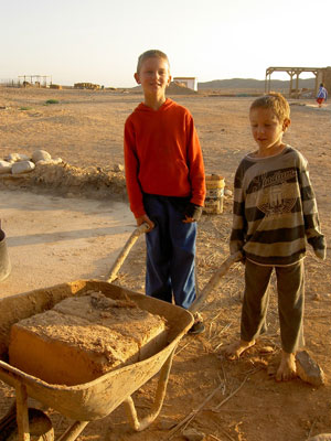 צוקים - צימר אקולוגי בערבה, טיולים עם ילדים בערבה, צימרים בערבה