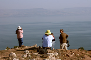 תל כנרות, אטרקציות בכנרת, תצפיות אל הכנרת, שביל סובב כנרת