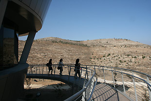 מרכז המבקרים תל שילה