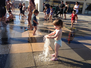המזרקה בנמל תל אביב, אטרקציות לילדים בתל אביב